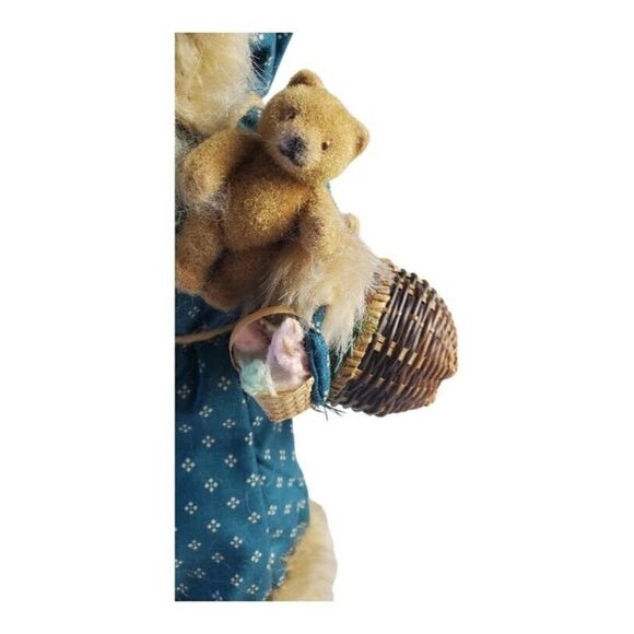 Vintage Santa Claus w/Presents Figurine 15” Cloth Realistic Furry Beard Robe - Picture 6 of 10